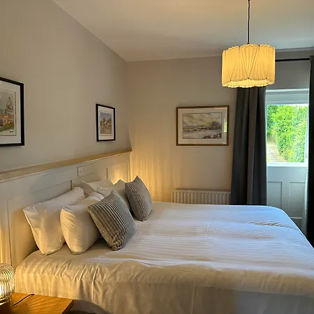 Eldon's 3* Roundstone