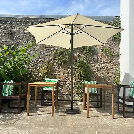 Eldon's 4* Roundstone