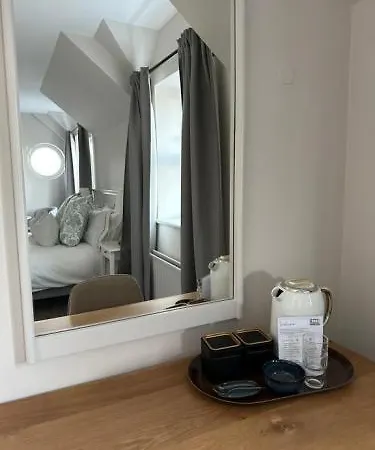 Bed & Breakfast Eldon's 4*