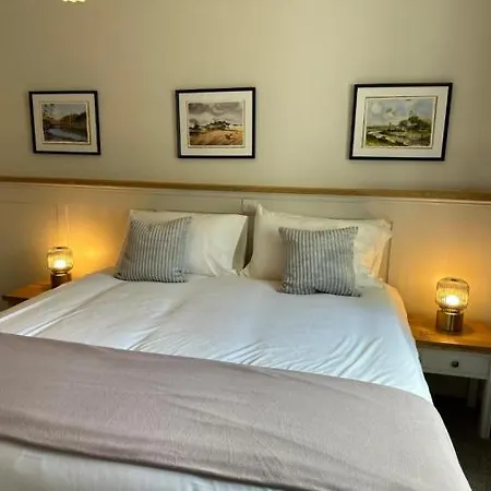 Eldon's 3* Roundstone