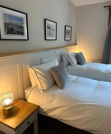 Eldon's 4*