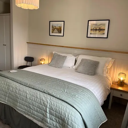 Eldon's 3* Roundstone
