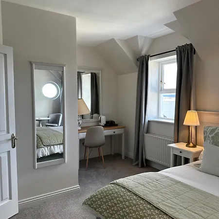 Eldon's Bed & Breakfast 3*