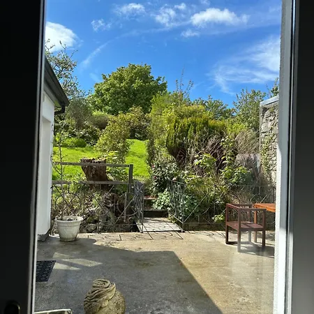 Eldon's 3* Roundstone