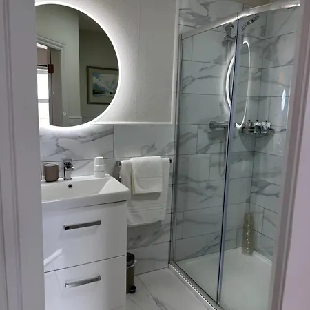 Eldon's 3* Roundstone