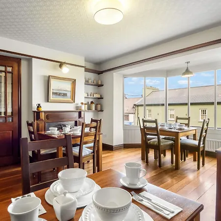 Eldon's 4* Roundstone