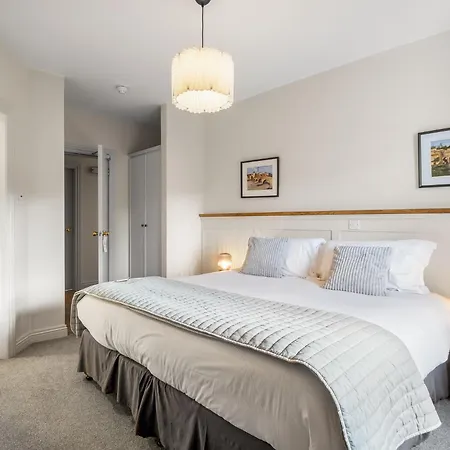 Eldon's Bed & Breakfast