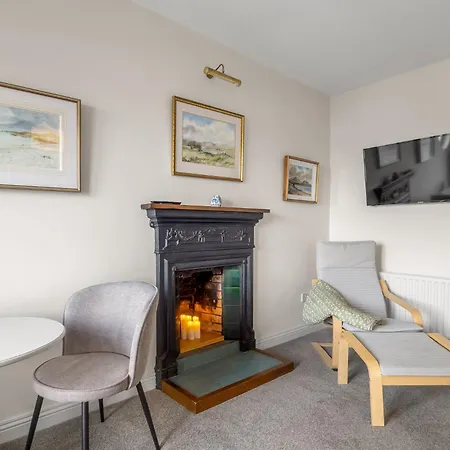 Eldon's Bed & Breakfast 4*