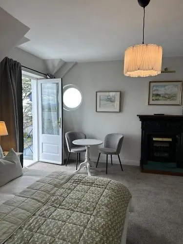 Eldon's Bed & Breakfast