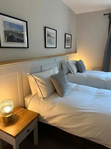 Eldon's 4*