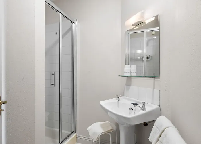 Eldon's Bed & Breakfast 4*