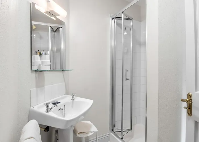 Eldon's Bed & Breakfast 4*